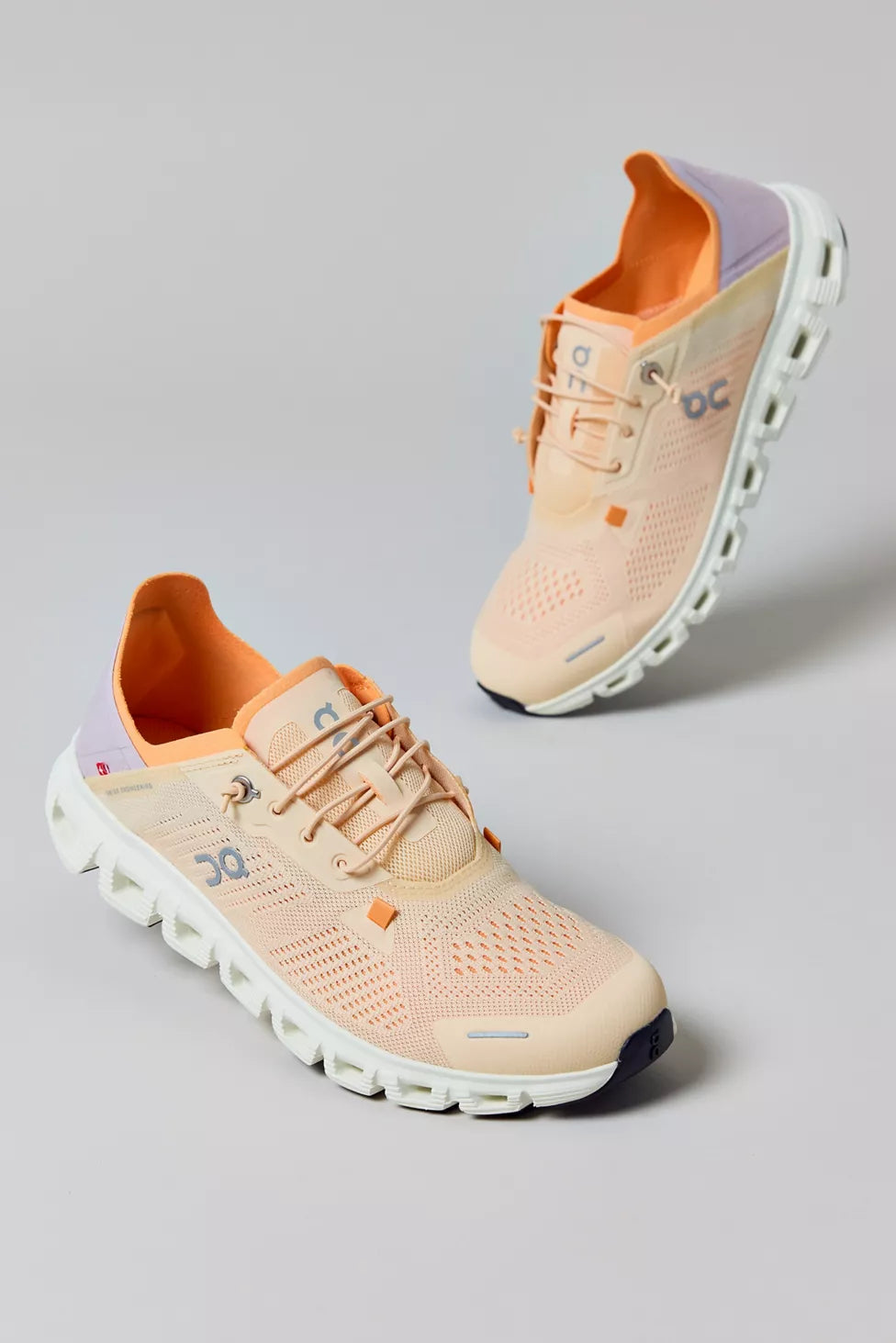 On Cloud 6 Coast (Women's)