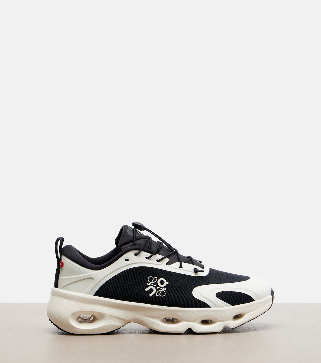 On x Lw Cloudsolo (Women's)