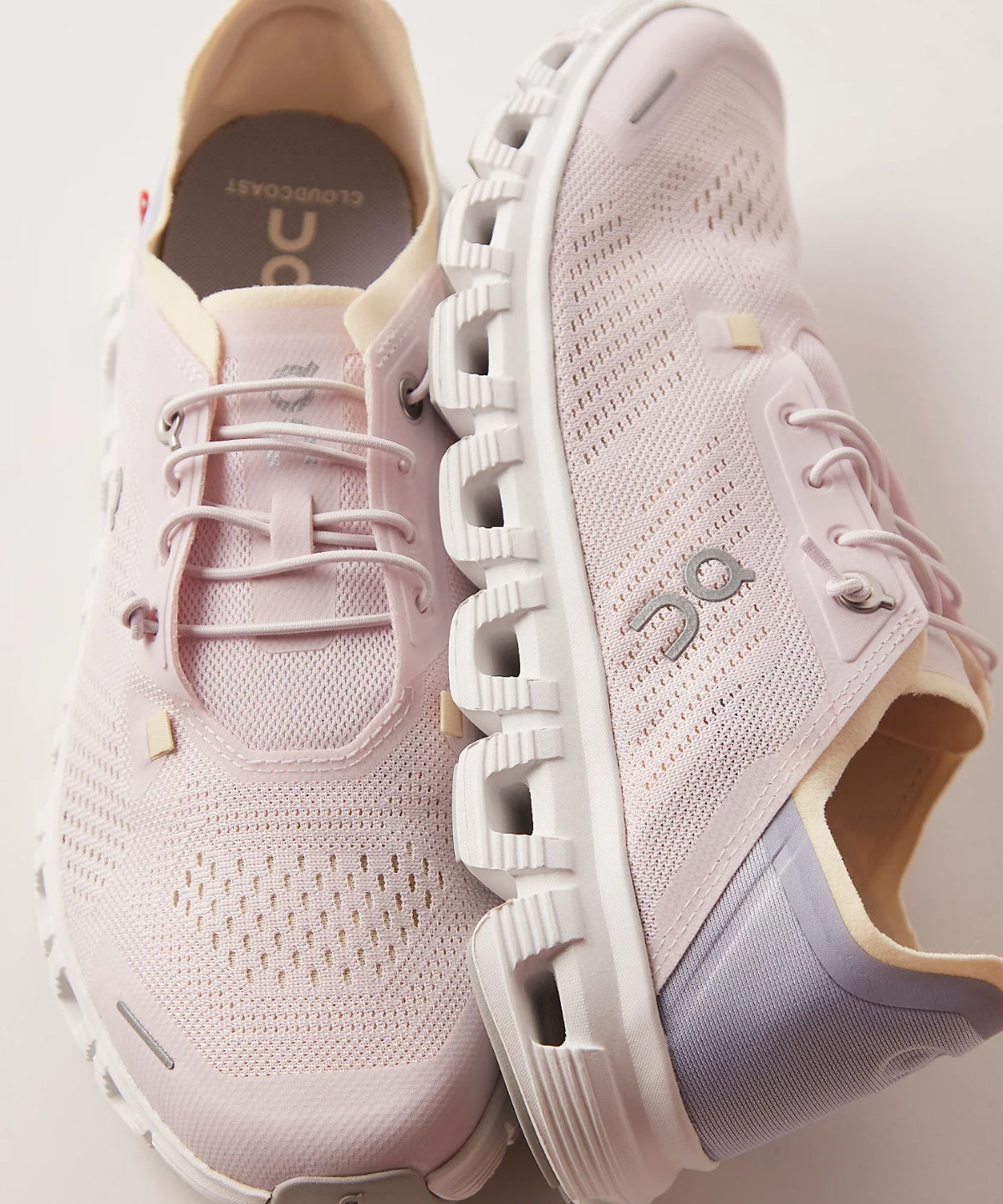 On Cloud 6 Coast (Women's)